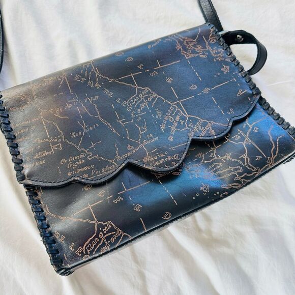 Patricia Nash Leather Sarola Crossbody BlackMap Print - Picture 1 of 14